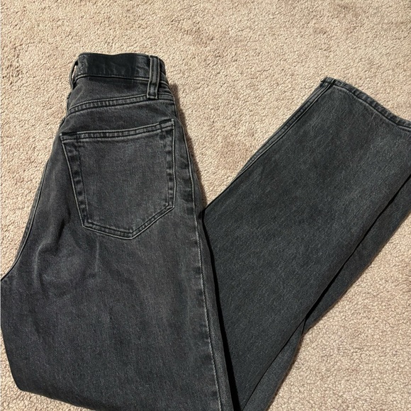 (SOLD) Abercrombie Black/dark grey wash 90s straight ultra high rise curve love - Picture 2 of 7